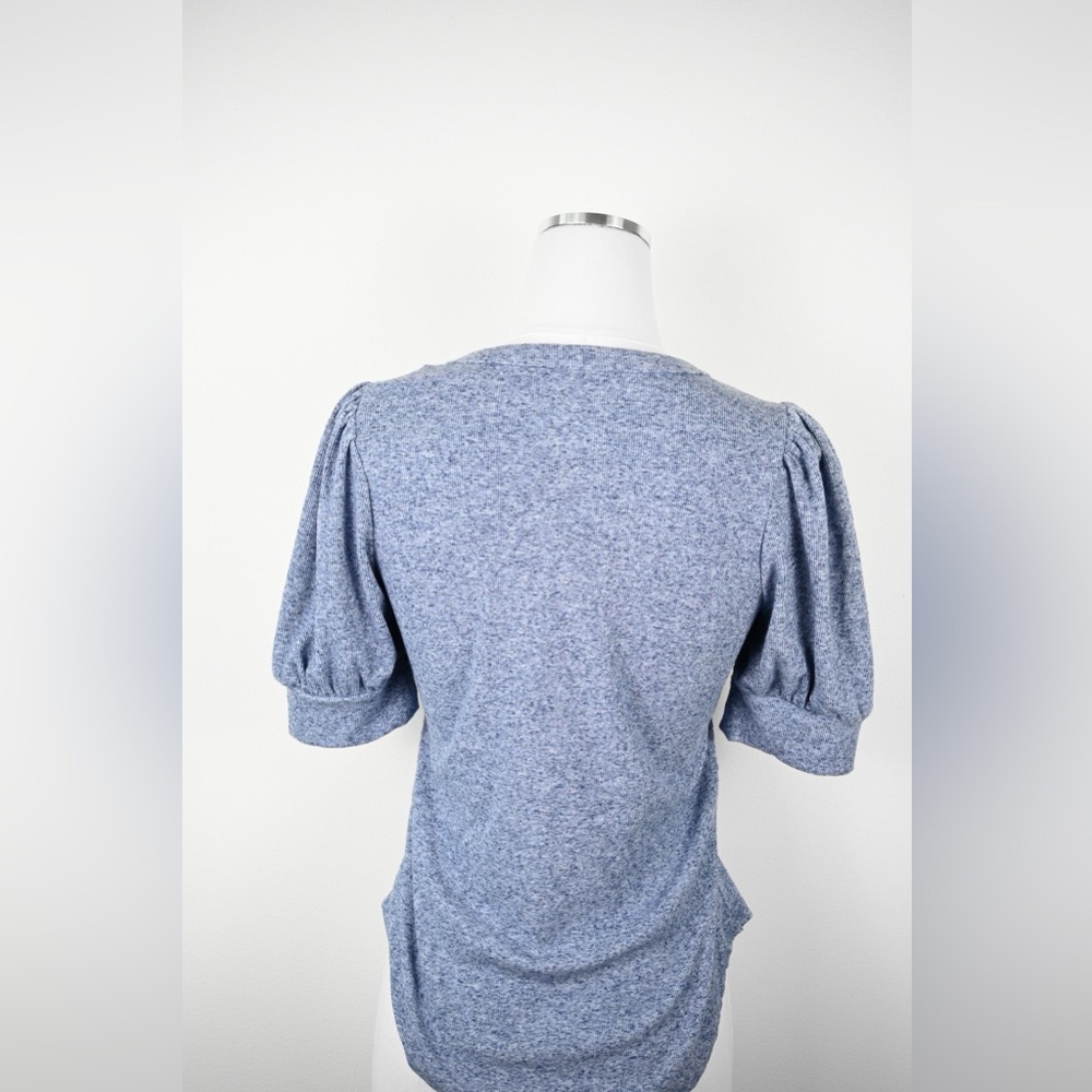 Chaser Button Front Top Blue - Picture 4 of 4